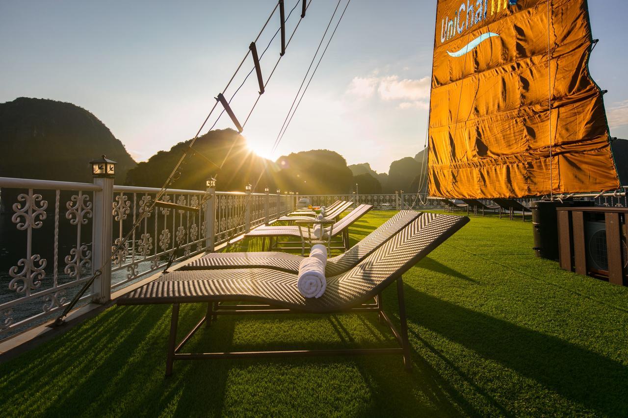 Unicharm Cruise Hotel Ха Лонг Екстериор снимка