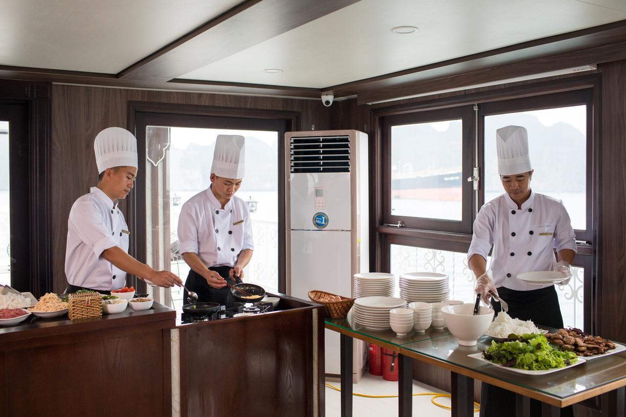 Unicharm Cruise Hotel Ха Лонг Екстериор снимка