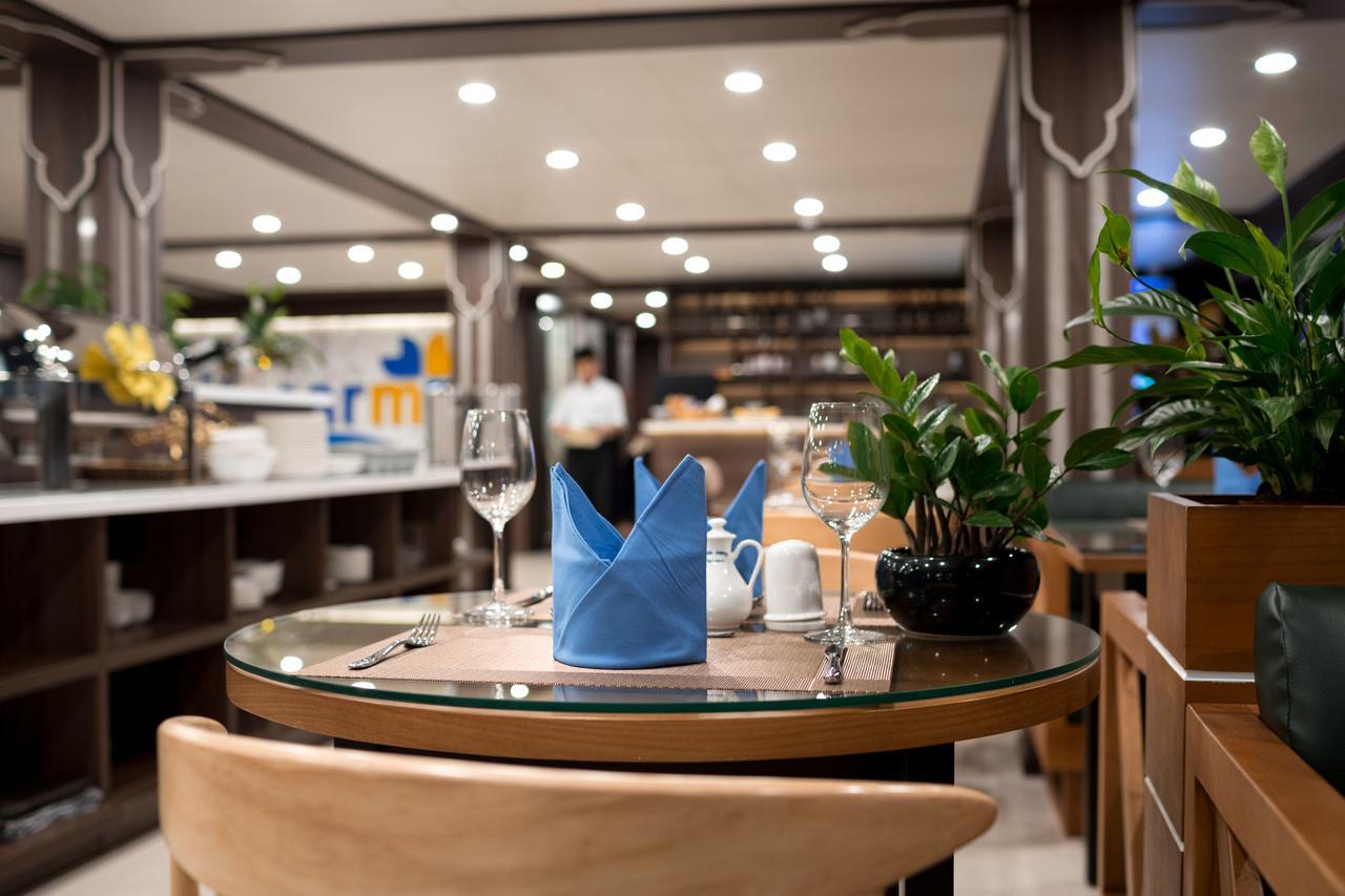 Unicharm Cruise Hotel Ха Лонг Екстериор снимка
